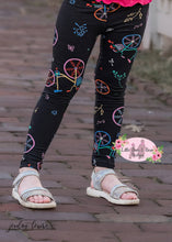 Load image into Gallery viewer, Mommy and Me Bicycle Flower Leggings