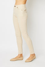 Load image into Gallery viewer, Judy Blue Full Size Tummy Control Skinny Jeans- Bone