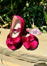 Load image into Gallery viewer, Wine Knot Ballerina Shoes