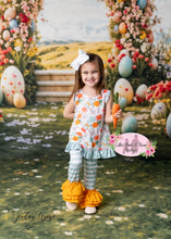 Load image into Gallery viewer, Chickens, Bunnies and Flowers Swing Top Set