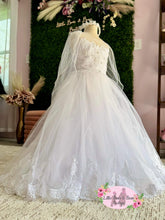 Load image into Gallery viewer, Anna Marie Gown
