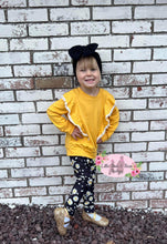Load image into Gallery viewer, Mustard and Black Daisy Set
