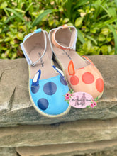 Load image into Gallery viewer, Blue and Orange Dog Patches Sandals