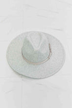 Load image into Gallery viewer, Fame Festival Babe Fedora Hat