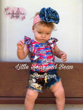 Load image into Gallery viewer, Stars Paint Stroke Leo and Distressed Denim Sequin Shorts Set