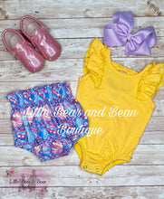 Load image into Gallery viewer, Bow Back Leo & Egg Bummie Set