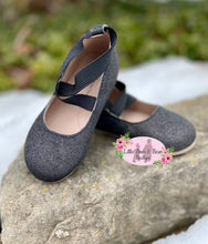 Load image into Gallery viewer, Black Smooth Glitter Shimmer Ballerina Shoes
