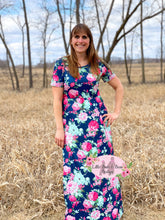 Load image into Gallery viewer, Mommy and Me Maxi Dresses