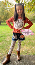 Load image into Gallery viewer, Animal Print Pumpkin 3 Piece Denim Short Set