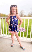 Load image into Gallery viewer, Blue Floral Halter Short Set