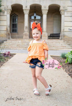 Load image into Gallery viewer, Just Peachy Distressed Short Set fruit