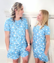 Load image into Gallery viewer, Mommy & Me PJ’s Daisy and Galaxy