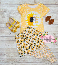 Load image into Gallery viewer, Sunflower Skirted Leggings Set