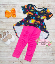Load image into Gallery viewer, Kyra's Art High-Low Tunic With Distressed Leggings
