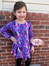 Load image into Gallery viewer, Purple Splatter Skirted Leo