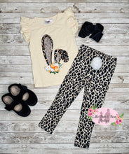 Load image into Gallery viewer, Cheetah Bunny Set (removable tail)