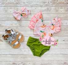 Load image into Gallery viewer, Swimsuit peach - 2 piece