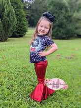 Load image into Gallery viewer, I Bite Faux Leather Belle Set