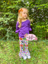 Load image into Gallery viewer, Spooky Treats Belle Set