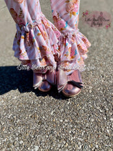 Load image into Gallery viewer, Blush and Aqua Rose Floral Belle Set