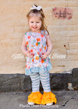 Load image into Gallery viewer, Chickens, Bunnies and Flowers Swing Top Set