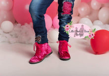 Load image into Gallery viewer, Pink velvet combat boots can be combined with jeans
