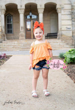 Load image into Gallery viewer, Just Peachy Distressed Short Set fruit