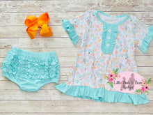 Load image into Gallery viewer, Micro Flowers Ruffle Bummie Set