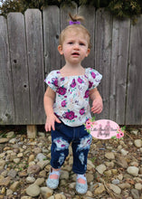 Load image into Gallery viewer, Size 12/18M- Floral Bunny Denim Set
