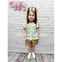 Load image into Gallery viewer, Floral Clover Bummie Set

