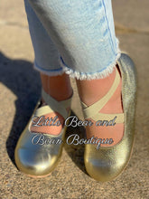 Load image into Gallery viewer, Gold Ballerina Flats
