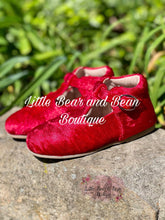 Load image into Gallery viewer, Red Velvet T Strap Shoes