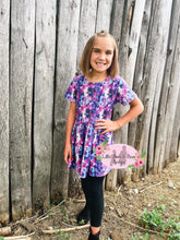 Load image into Gallery viewer, Purple Splatter Peplum Top