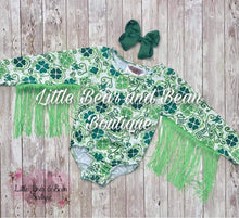 Load image into Gallery viewer, Clover Fringed Leo