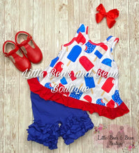 Load image into Gallery viewer, Red, White and Blue Popsicle Swing Top Set