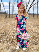 Load image into Gallery viewer, Mommy and Me Maxi Dresses