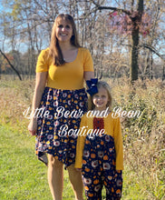 Load image into Gallery viewer, Turkey & Pie Alley Cat Romper