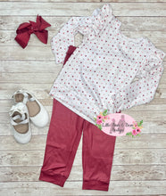 Load image into Gallery viewer, Heart Flutter Sleeve Jogger Set
