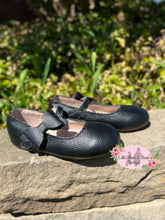 Load image into Gallery viewer, Kyra Bow Strap Shoes