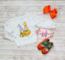 Load image into Gallery viewer, Gnome Lace Sleeve Pumpkin Shirt