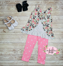 Load image into Gallery viewer, Cow Floral Swing Back Set