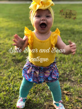 Load image into Gallery viewer, Bow Back Leo & Egg Bummie Set