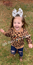 Load image into Gallery viewer, Luxe Leopard Sweater