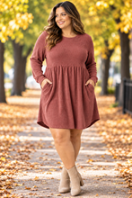 Load image into Gallery viewer, Heimish Plus Size Rust Ribbed Pocket Dress
