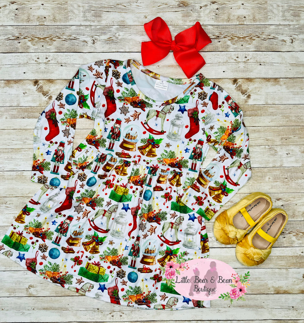 All Things Christmas Dress 6/7