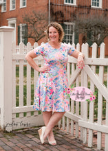 Load image into Gallery viewer, Mommy and Me Hawaiian Dress
