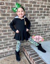 Load image into Gallery viewer, Green Animal Print Set
