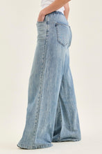 Load image into Gallery viewer, Judy Blue Palazzo Featherweight Denim Jeans
