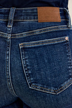 Load image into Gallery viewer, Judy Blue HW Petite Trouser Flare
