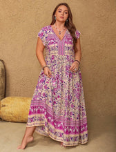 Load image into Gallery viewer, Purple Floral Ladies plus size dress
